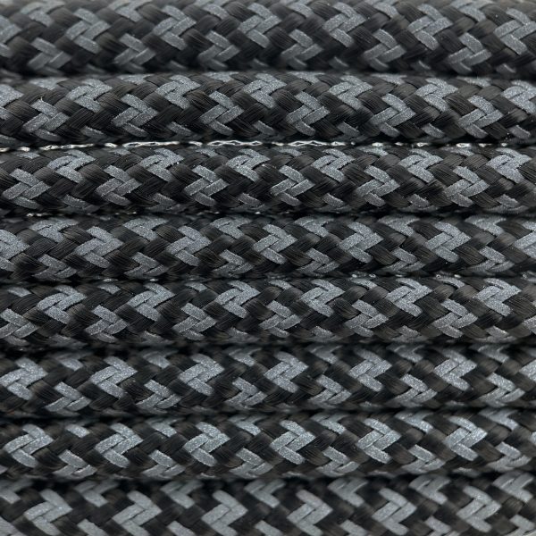 Paracord 550 type III Ultra reflective & Zwart Diamond Paracord 550 type III Ultra reflective & Zwart Diamond